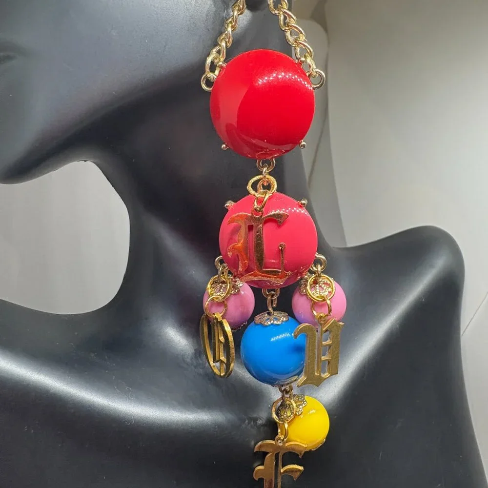 Love in Paris Earrings - Picture 2 of 2